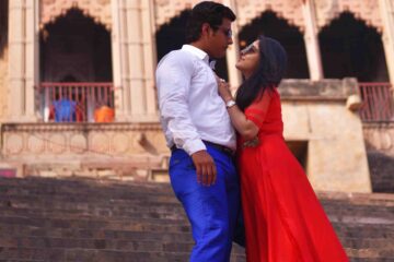 pre wedding shoot in varanasi price (3)-Universe Studio Image of pre wedding shoot in varanasi price (3)